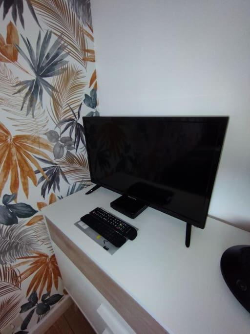 Apartamento Le Ptit Nid De Louviers Tv/Fibre Exterior foto